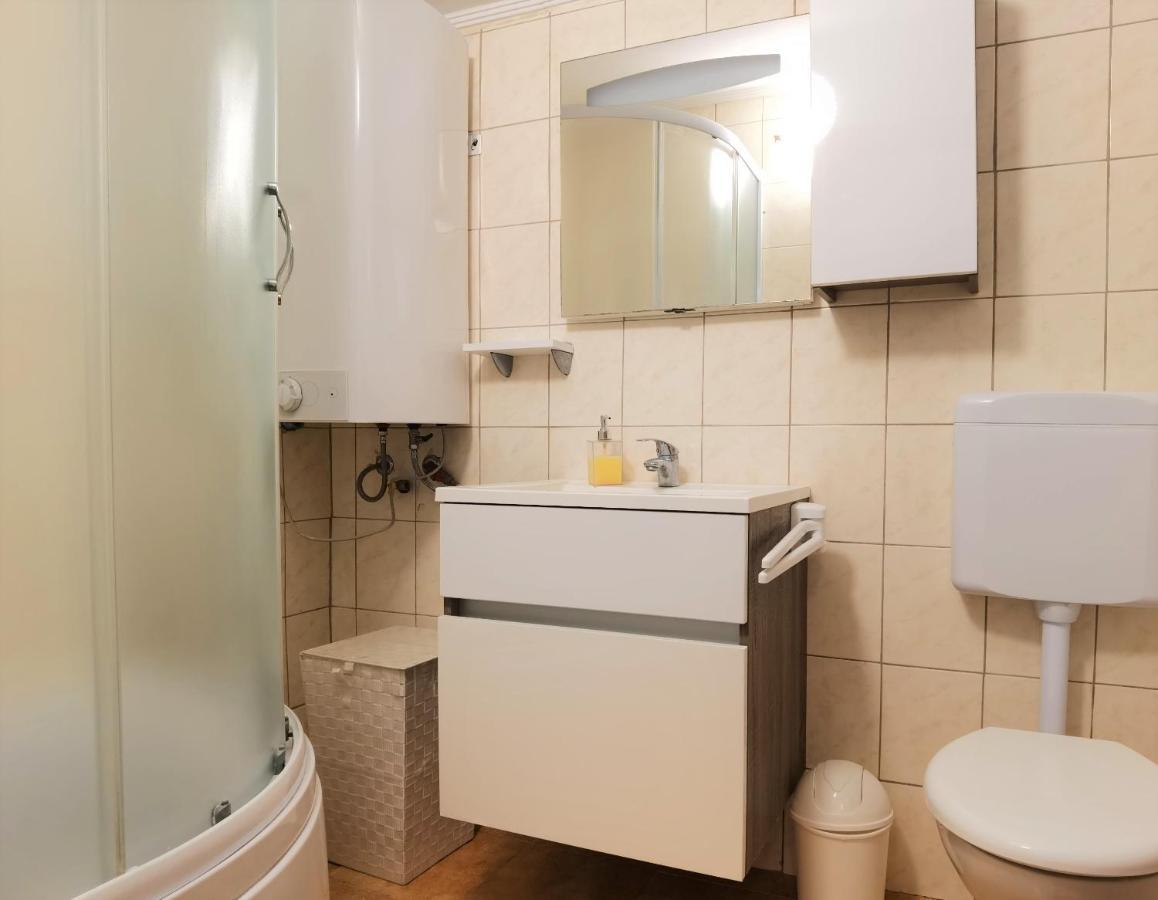 Apartment Rosemary 메덜린 외부 사진